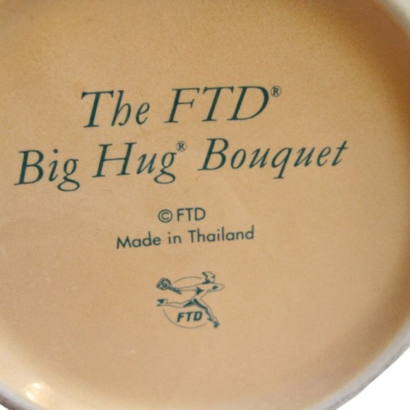 Big Hug Mug as seen on True Detective Matthew McConaughey FTD Coffee Tea 12 oz - Picture 3 of 5